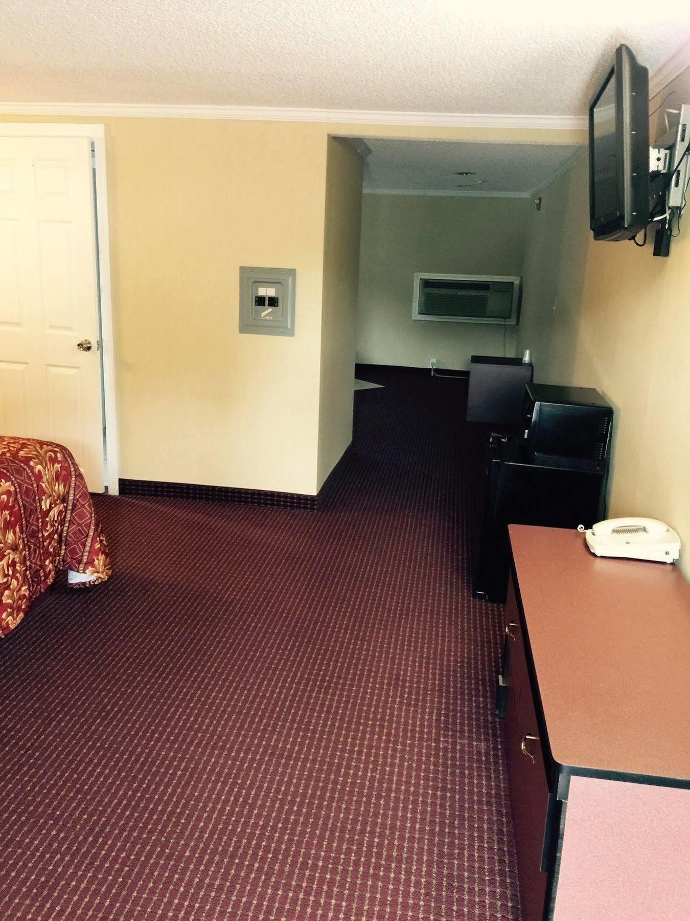 Skyview Motor Inn Johnston Экстерьер фото